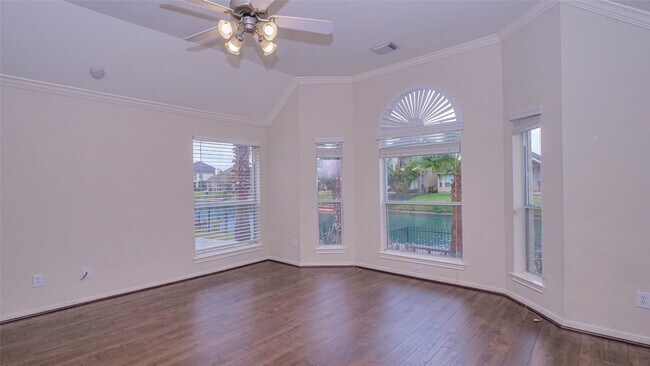 Building Photo - 17915 Harbour Bridge Point Dr