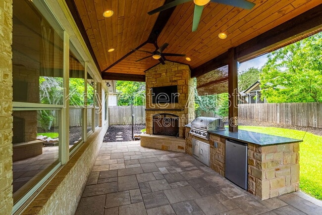 Building Photo - 4108 Sun Spirit Dr