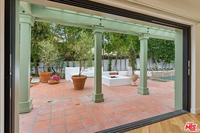 Building Photo - 1200 N Doheny Dr