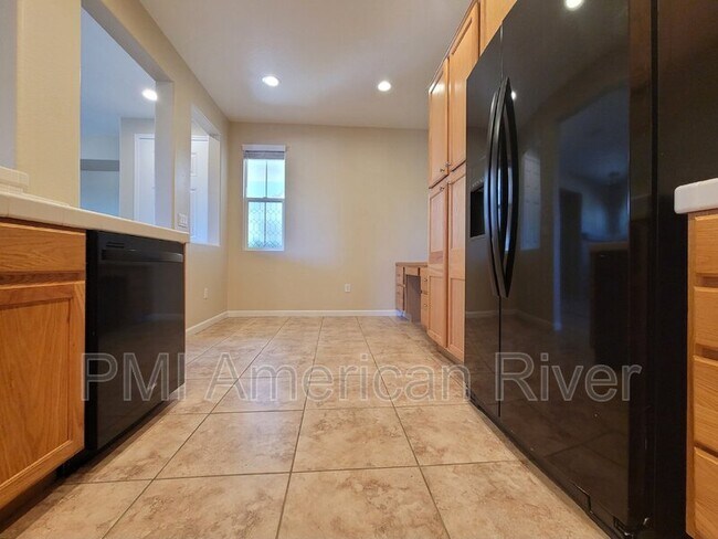 Building Photo - 3304 Esplanade Cir
