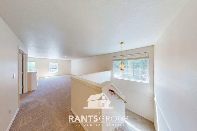 Building Photo - Spacious 3-Bedroom Home on a Corner Lot in...