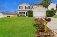 Building Photo - 208 Autumn Woods Dr