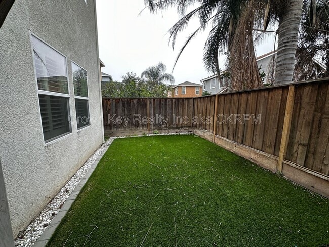 Building Photo - 2608 Greenleaf St