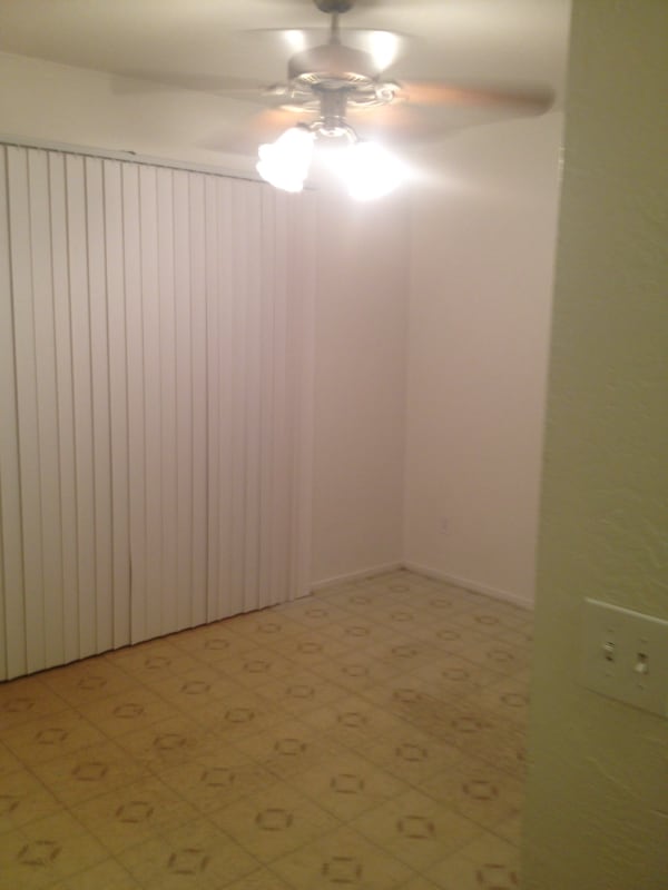 Building Photo - 253 W Lee St