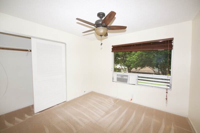 Building Photo - 94-846 Lelepua St #22D