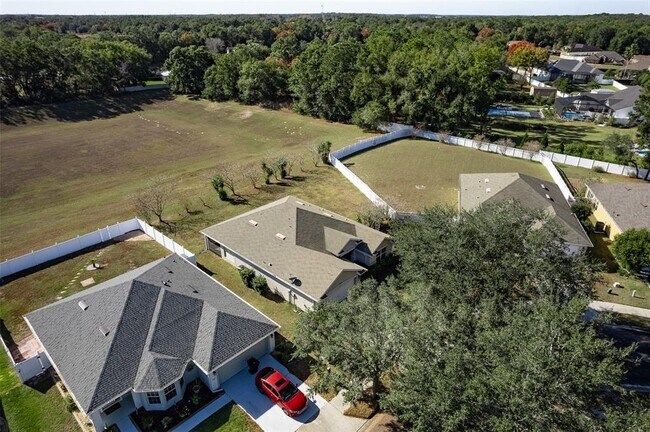 Building Photo - 5700 SW 45th St