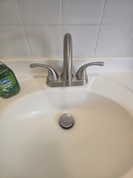 Building Photo - 1622 Bainbridge St