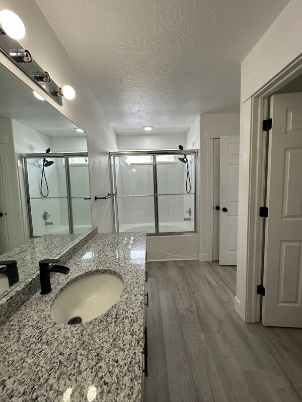 Building Photo - 1212 S 1410 E