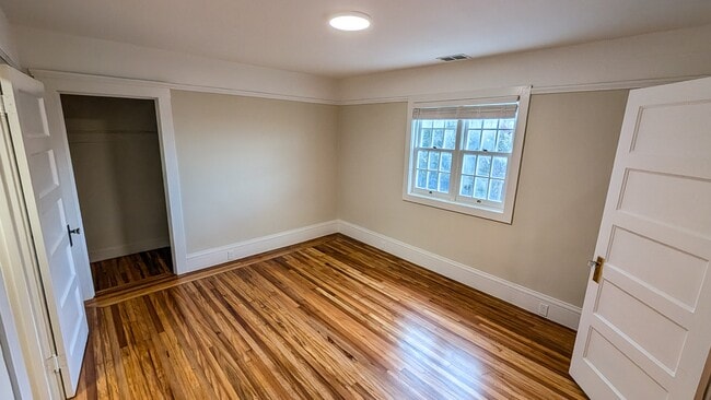 Building Photo - 32 Danvers St