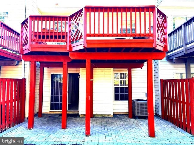 Building Photo - 3280 Halcyon Ct