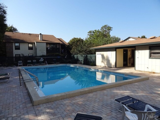 Building Photo - 2299 Scenic Hwy