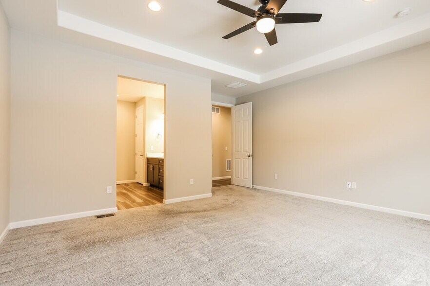 Building Photo - 26442 E Moraine Pl