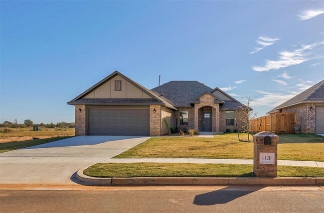 Primary Photo - 1120 Garrett Farm Rd