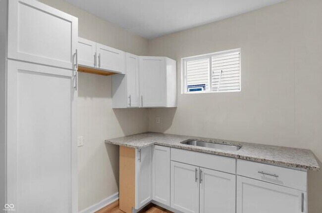 Building Photo - "Charming 3-Bed Duplex with Modern Comforts at 2235 MLK Jr Street, Indianapolis!"