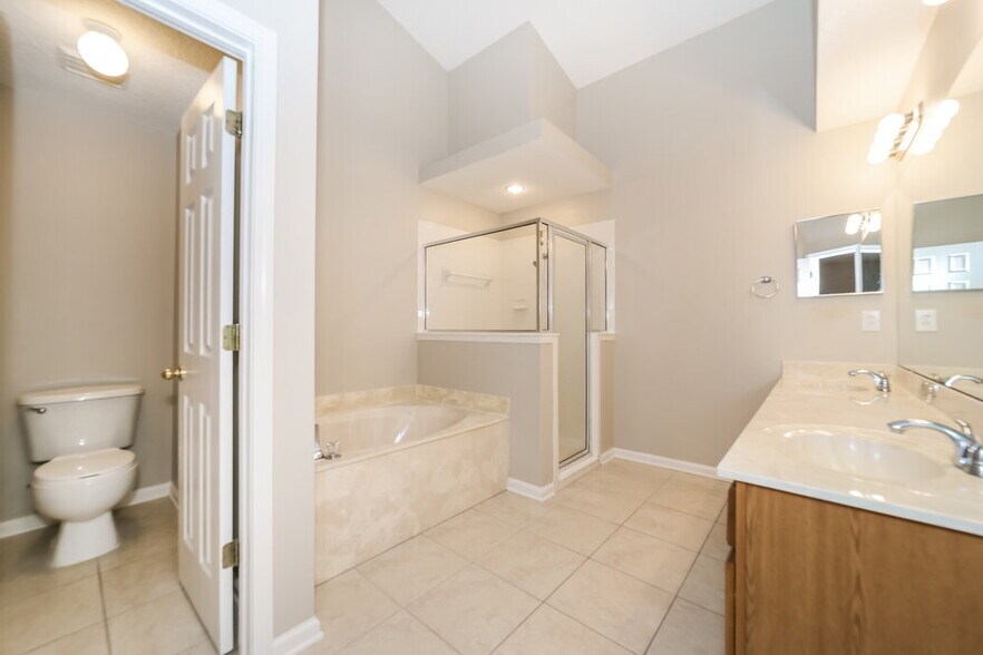 Building Photo - 2459 Woodstork Ct