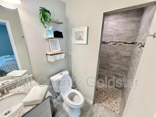 Building Photo - 6253 Magee St