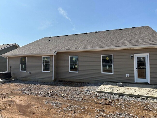 Building Photo - 221 Parker Pl