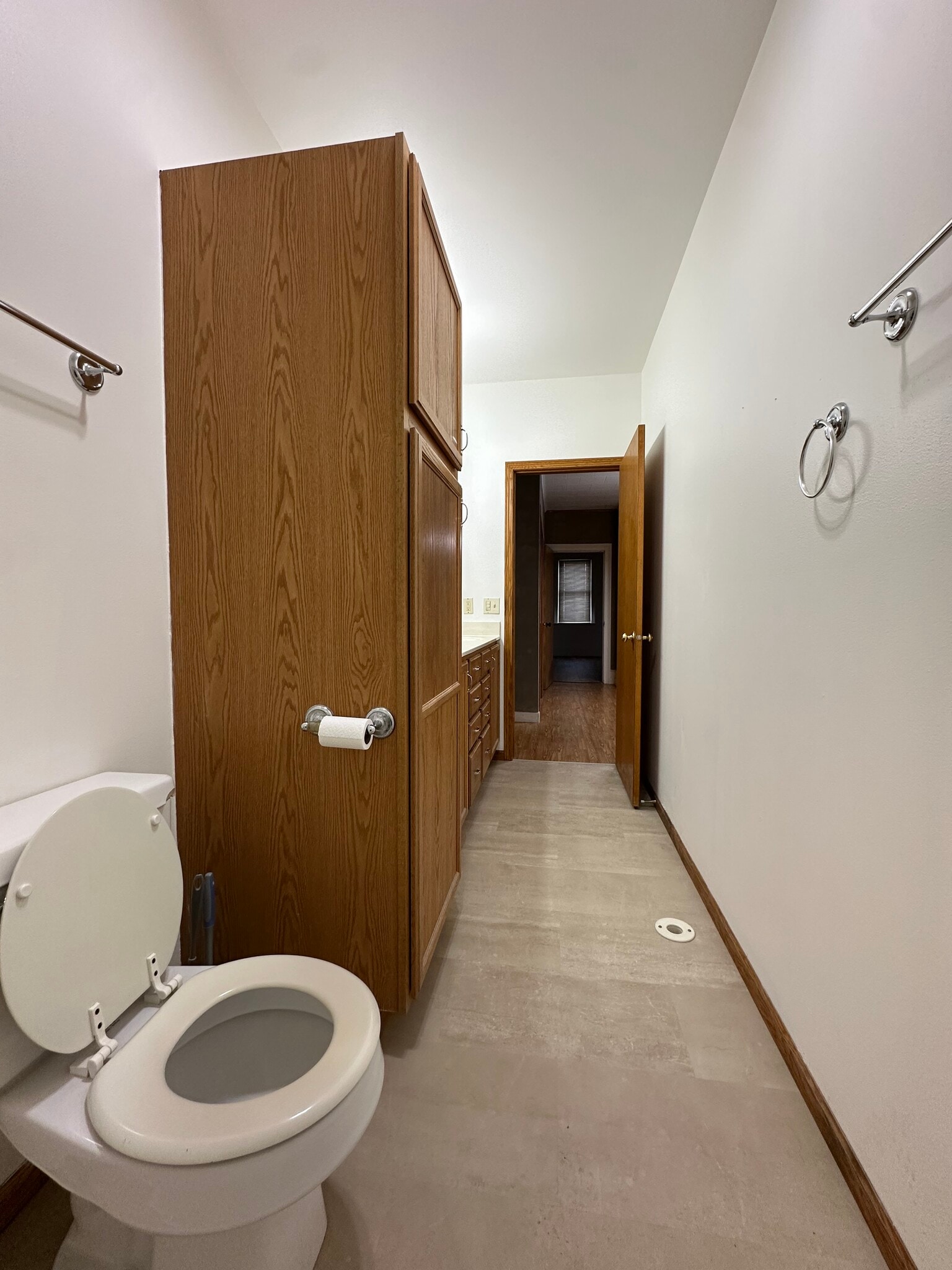 Building Photo - 915 Madison St