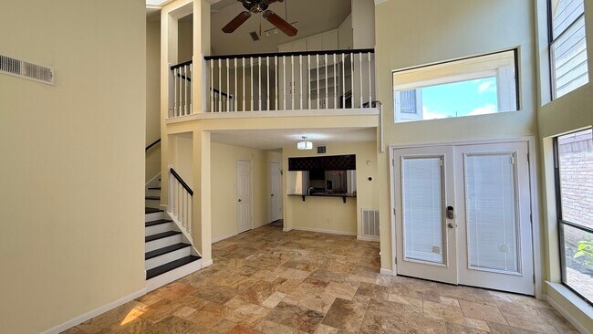 Building Photo - 1208 Normans Woods St