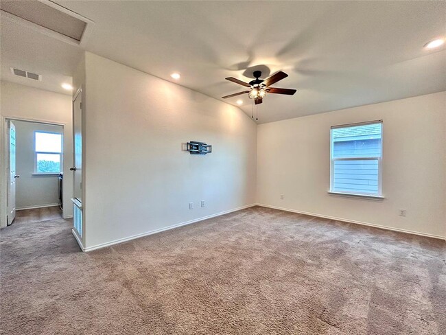 Building Photo - 12421 Ace in the Hole Ln