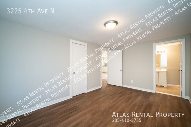 Building Photo - 3225 4th Ave N