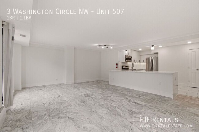 Building Photo - 3 Washington Cir NW