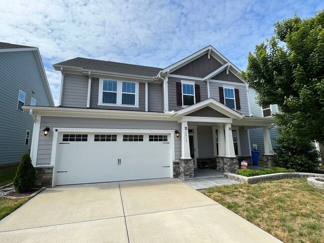Building Photo - Beautiful 4BD, 3BA House with Bonus Family Room, Large Fenced Backyard, and Finished 2-Car Garage...