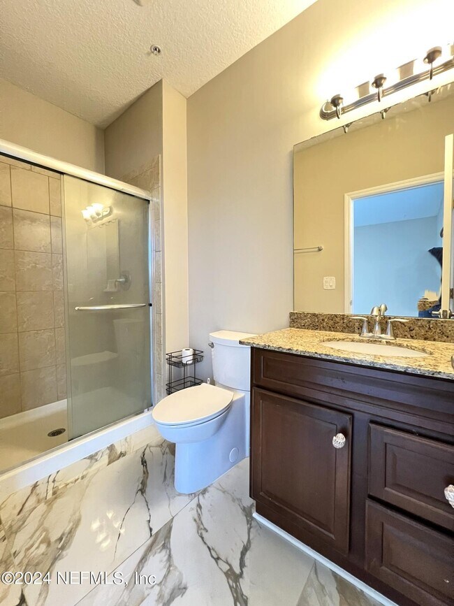 Building Photo - 4462 Ellipse Dr