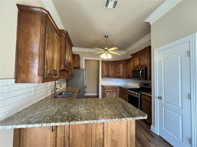 Building Photo - 5012 Tensas Dr