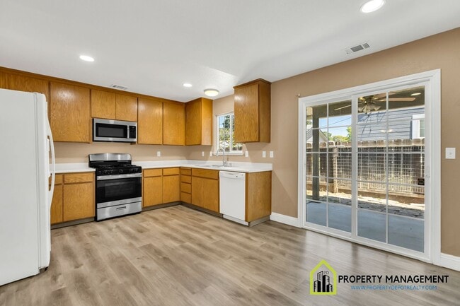 Building Photo - 3-Bedroom Home with Modern Touches-AF