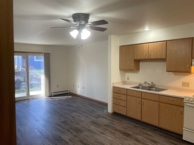 Floorplan - Walnut Grove APTS LLC