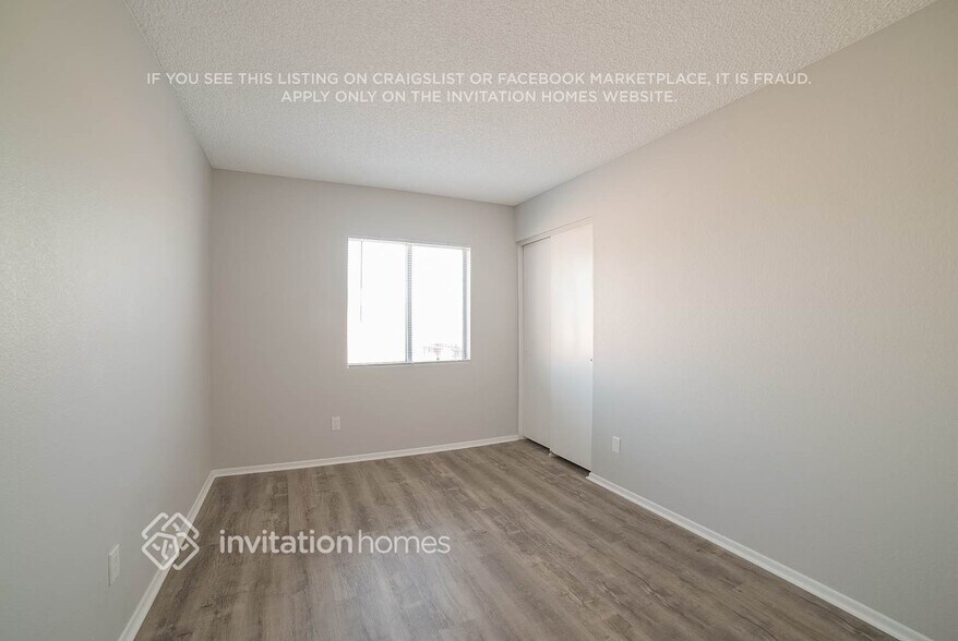 Building Photo - 2902 W Sandra Terrace