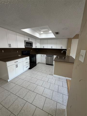 Building Photo - 705 Cimarron Trail