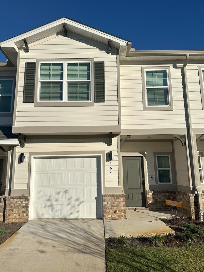 Building Photo - 467 Westgate Wy