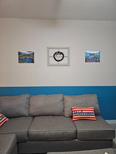 Holographic artwork - 15913 Adam Rd