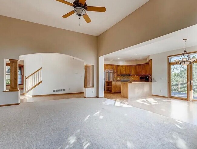Building Photo - Stunning 5BR/5BA Eden Prairie Home W/Conservation Area Views Available 4/15!