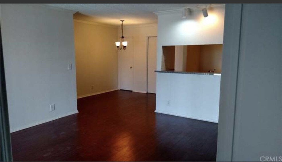 Building Photo - 10655 Lemon Ave