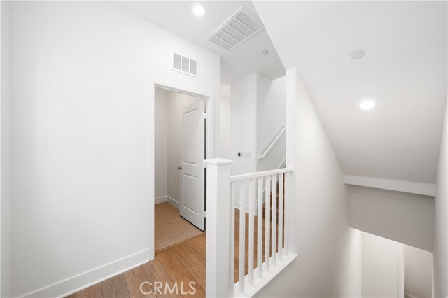 Building Photo - 239 Yerba