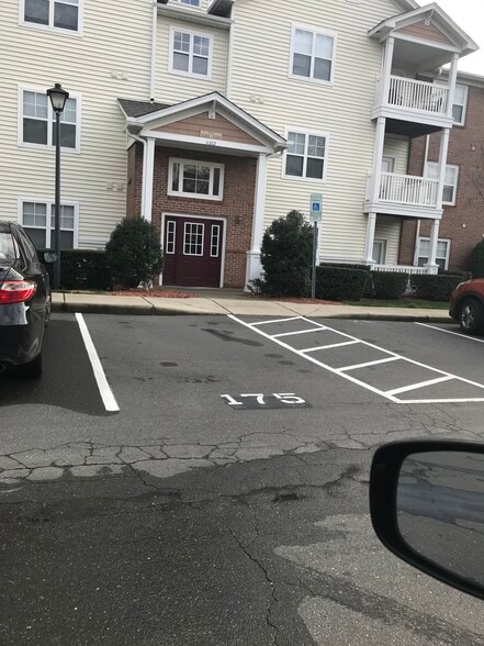 Building Photo - 11286 Hyde Pointe Ct