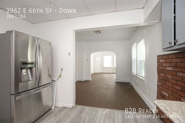 Building Photo - 2962 E 66th St