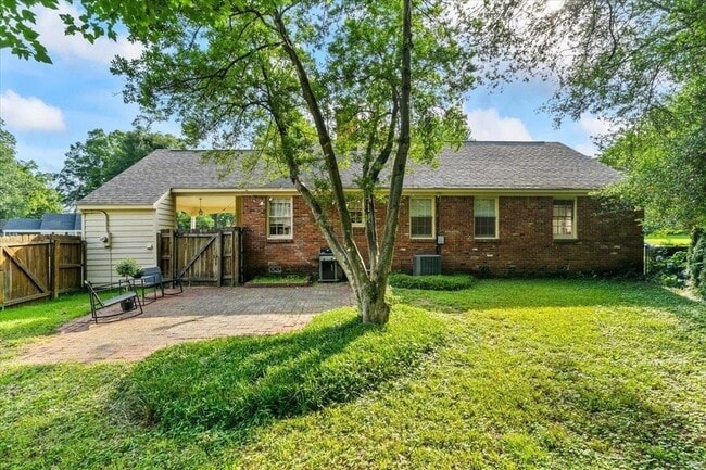 Building Photo - 5081 Rich Rd