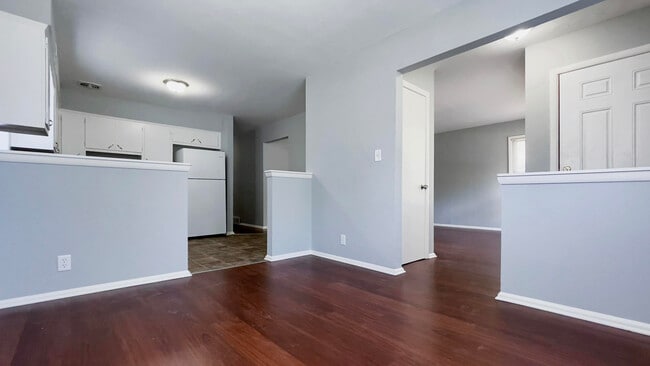 Building Photo - 5747 N 93rd St