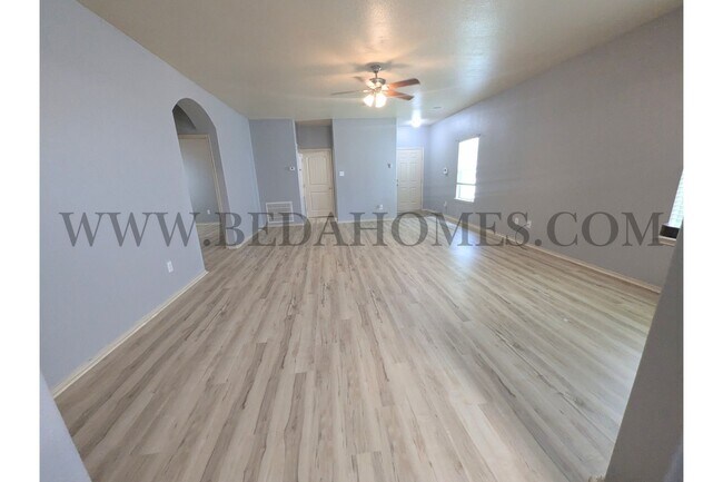 Building Photo - 7880 Galleon Field Ln