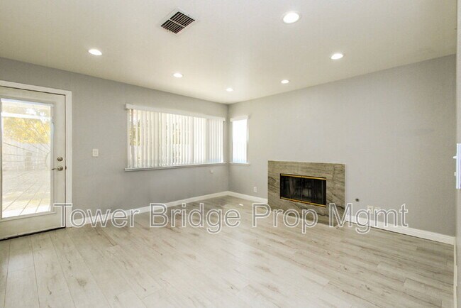 Building Photo - 6606 Raywood Ct