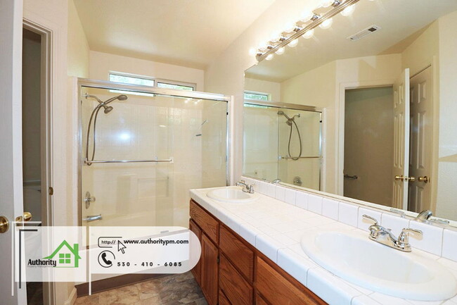 Building Photo - 1117 Grouse Dr