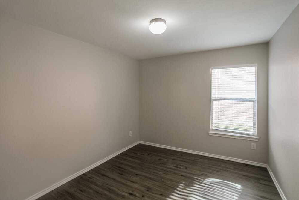 Building Photo - 4720 Fox Sedge Ln
