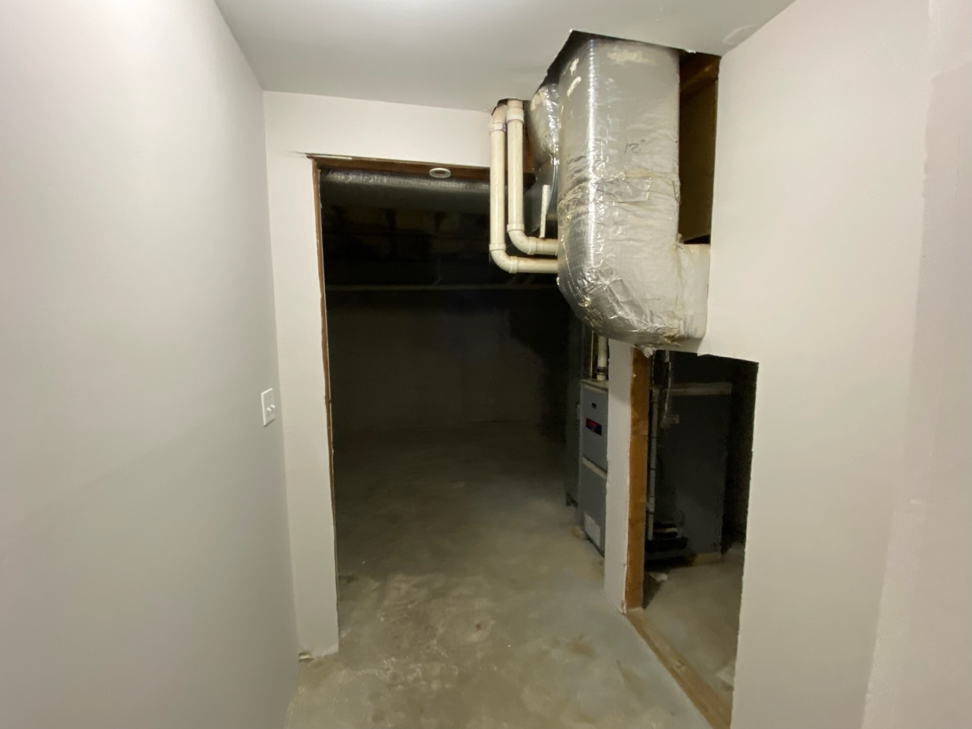 Building Photo - 1482 Highland Ave