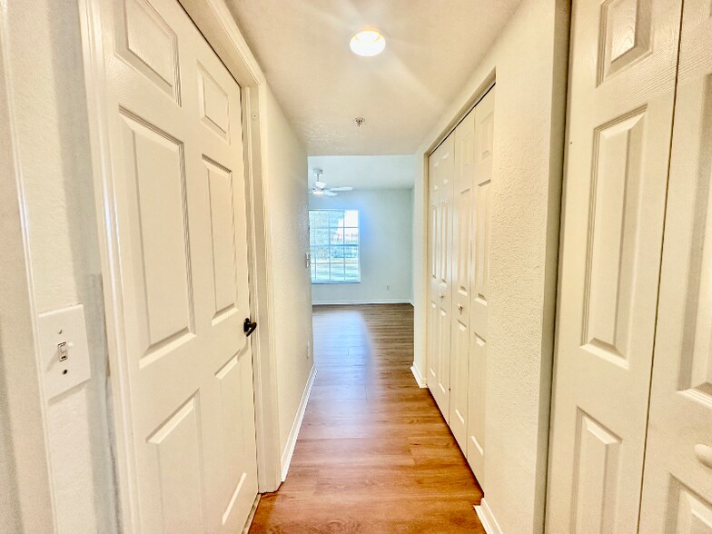 Building Photo - 4700 St Croix Ln