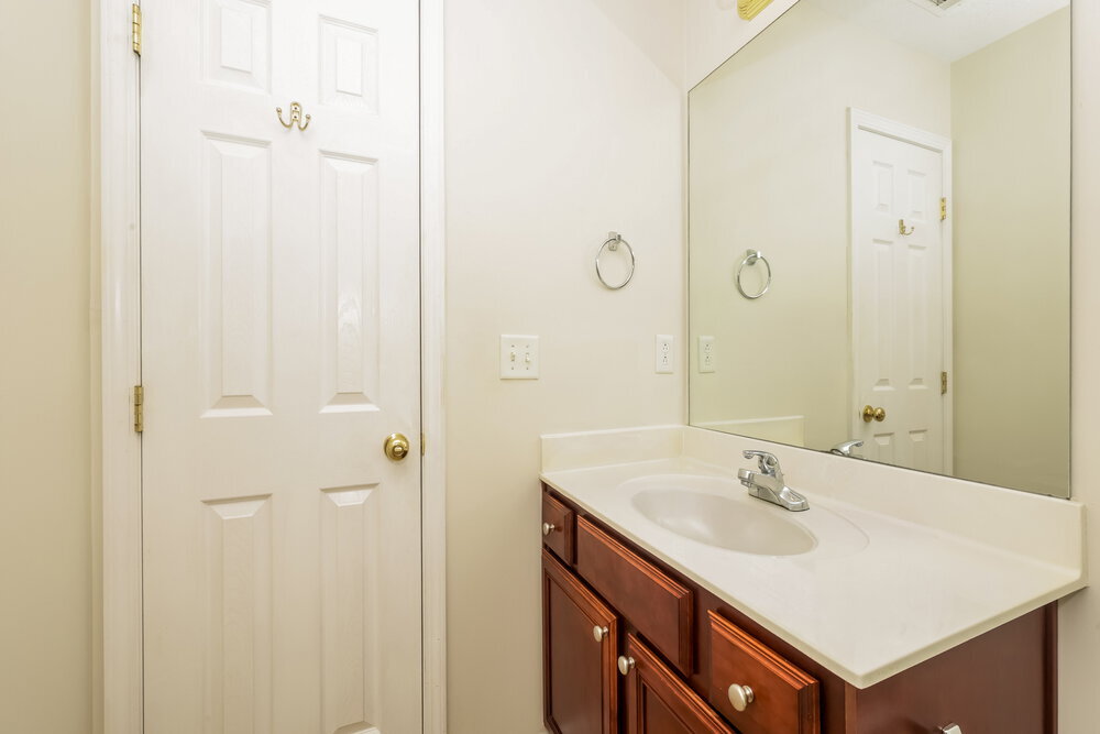 Building Photo - 294 Davids Way