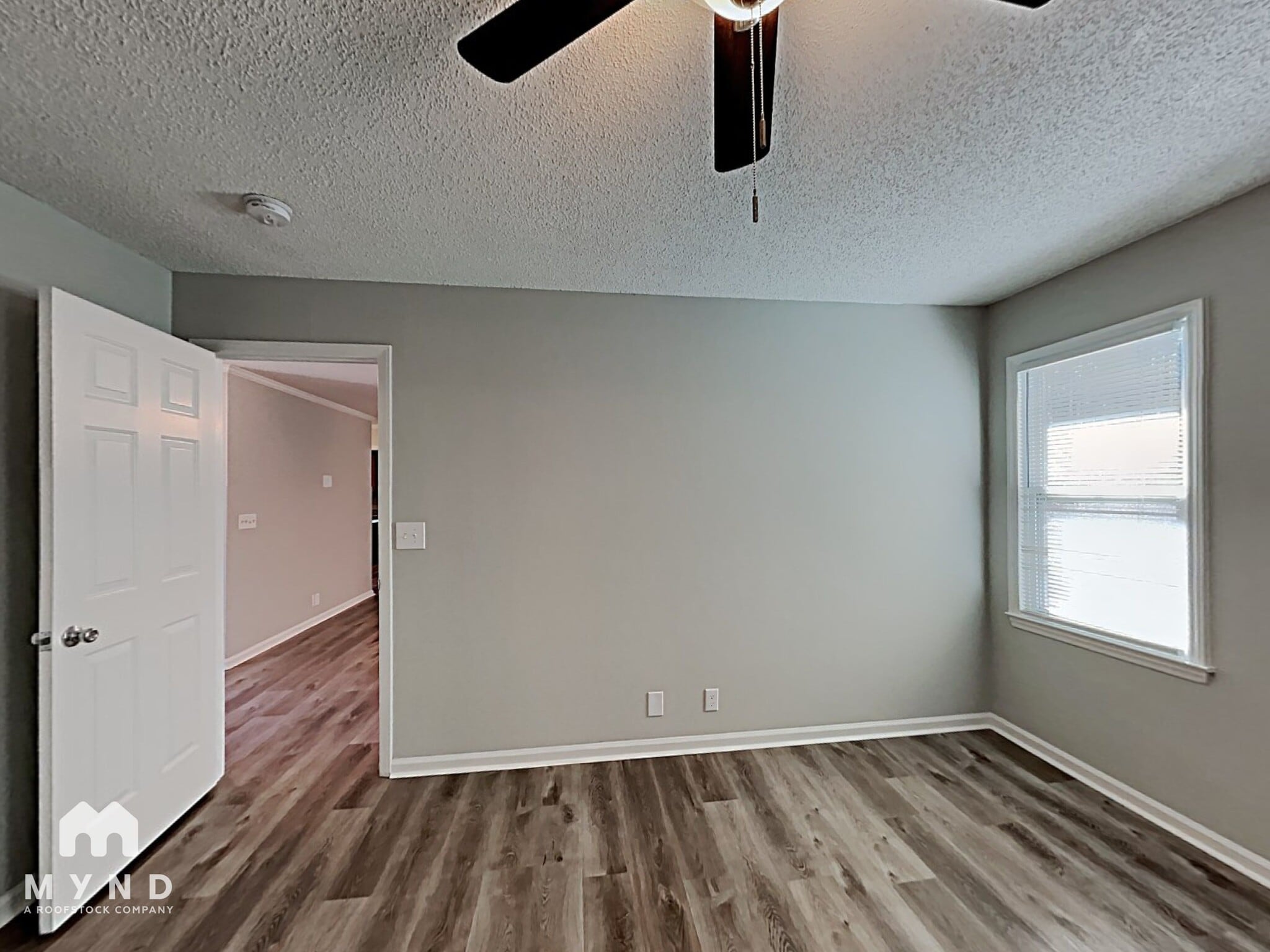 Building Photo - 720 Bermuda Ave